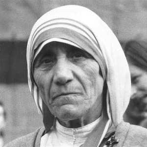  Madre Teresa di Calcutta